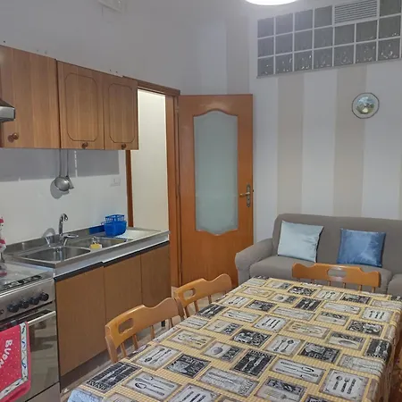 Apartment Divenere Carbonara - Locazione Turistica *