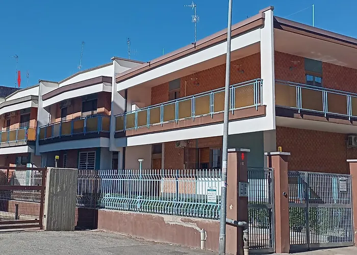 Divenere Carbonara - Locazione Turistica *